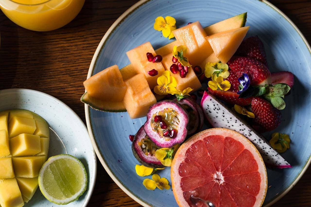เดอะ เวสทิน เมลเบิร์น Hotel ภายนอก รูปภาพ Fruit salad