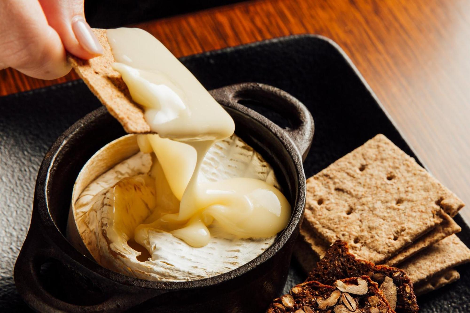 เดอะ เวสทิน เมลเบิร์น Hotel ภายนอก รูปภาพ A cheese fondue